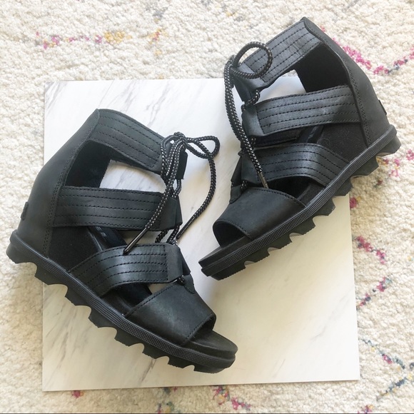 sorel black wedge sandals
